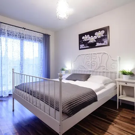 Meridian דירה